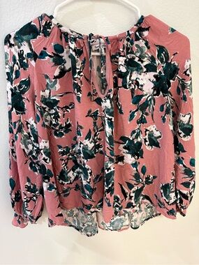 Splendid Rose Pink Floral Tie-Neck Blouse